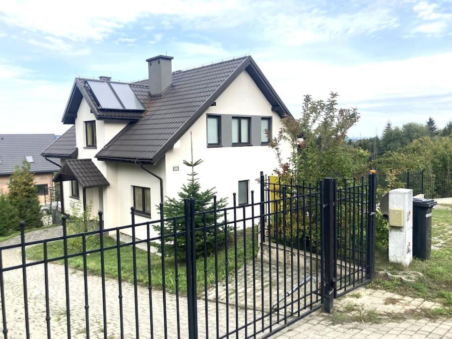 Villa Tymi3 Dom Na Wzgorzu Przy Stoku Przemyśl Exterior foto